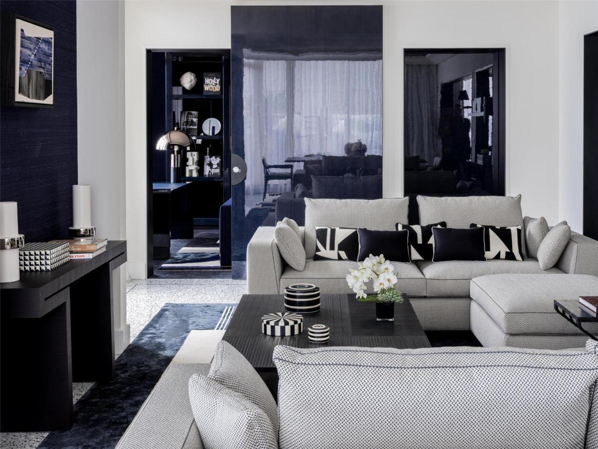 Coin salon dans l'établissement Hôtel Martinez, in The Unbound Collection by Hyatt