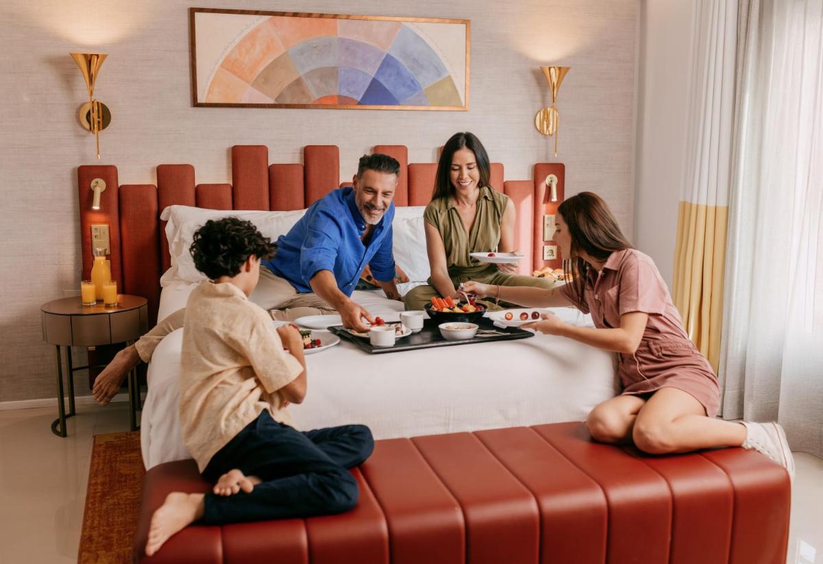 Clientes alojados en Hard Rock Hotel Marbella - Puerto Banús