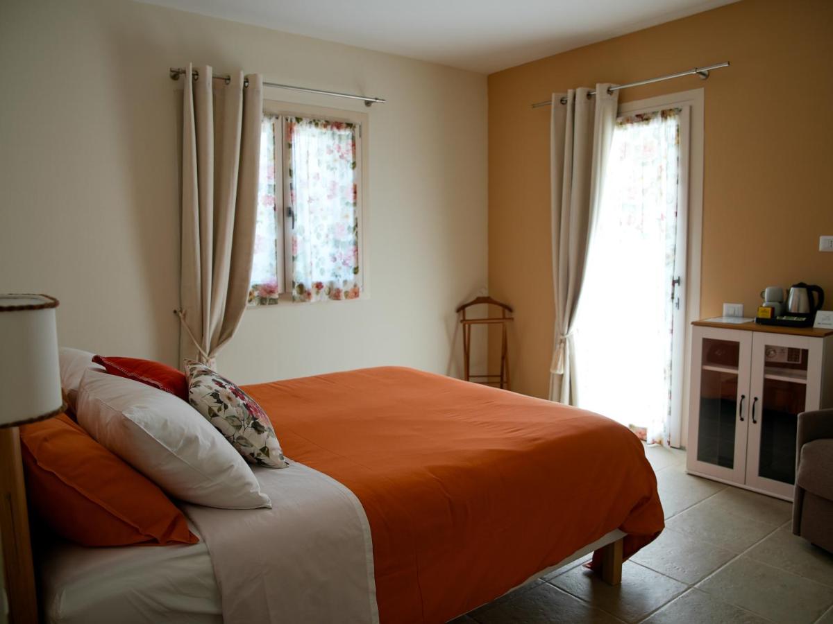 Bed and Breakfast Quercia di Croara - Housity