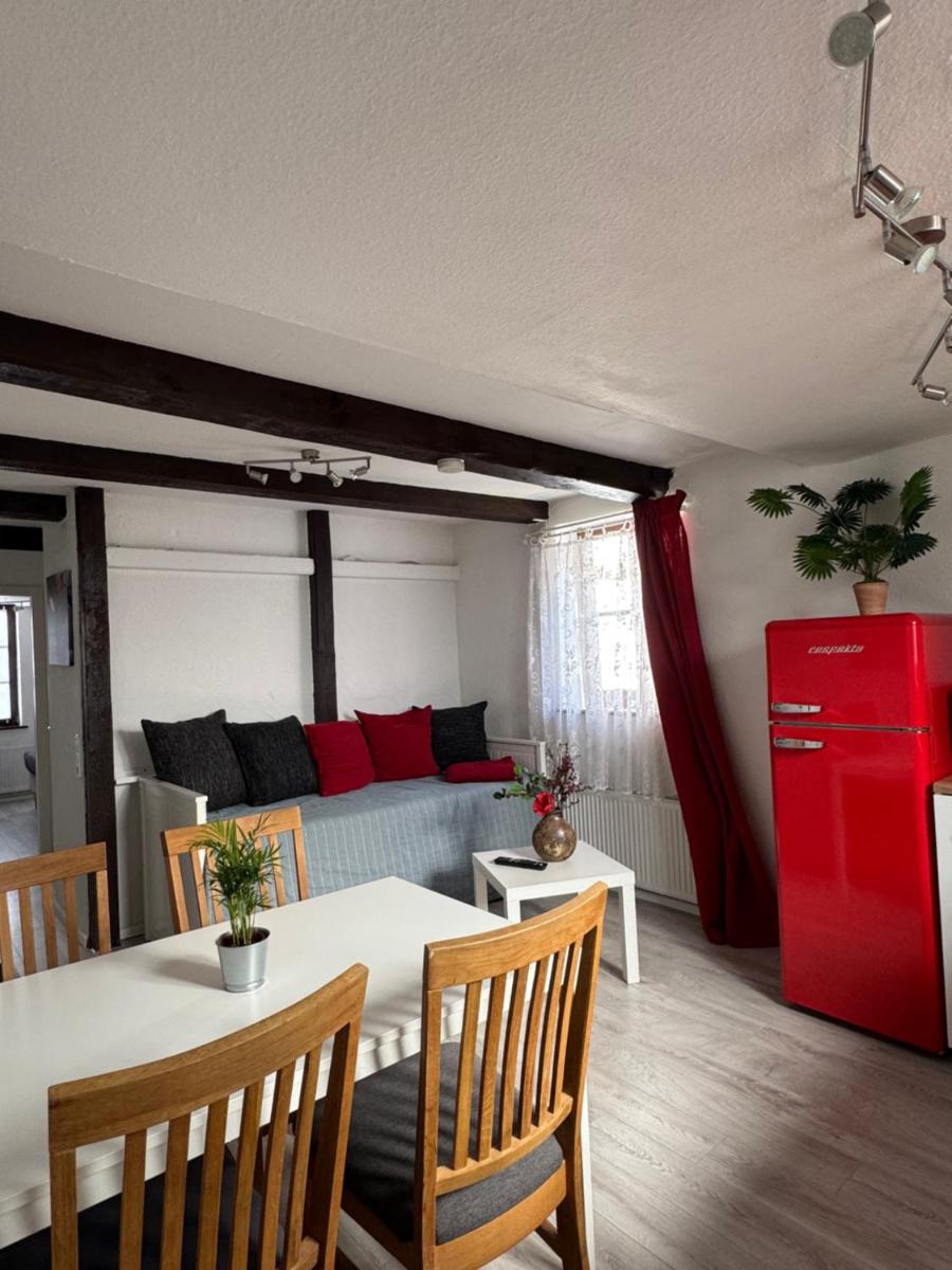 Ferienwohnung-Goldener Winkel - Housity