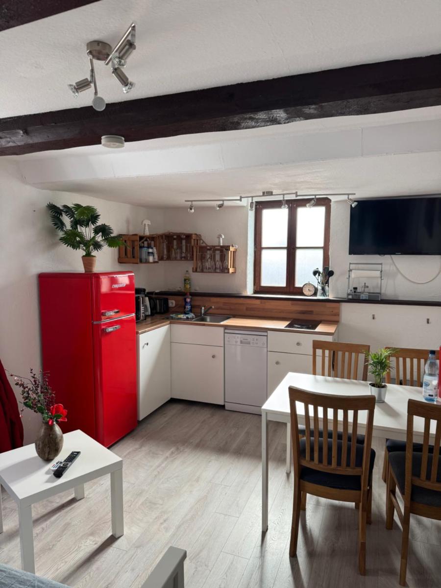 Ferienwohnung-Goldener Winkel - Housity