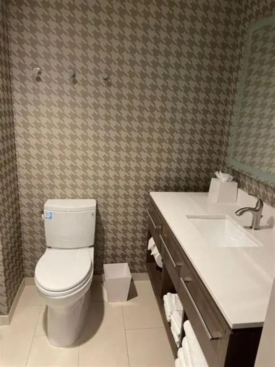Home2 Suites By Hilton Hayward - Housity