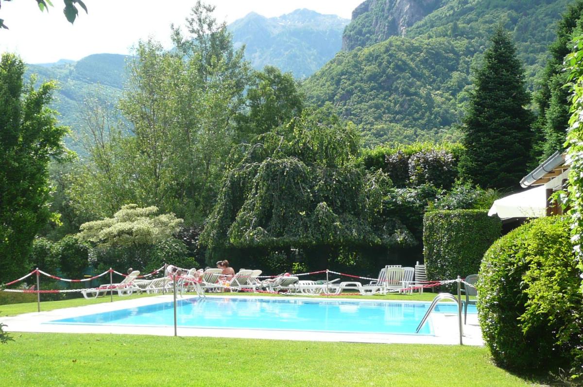 Hotel Aurora - Housity