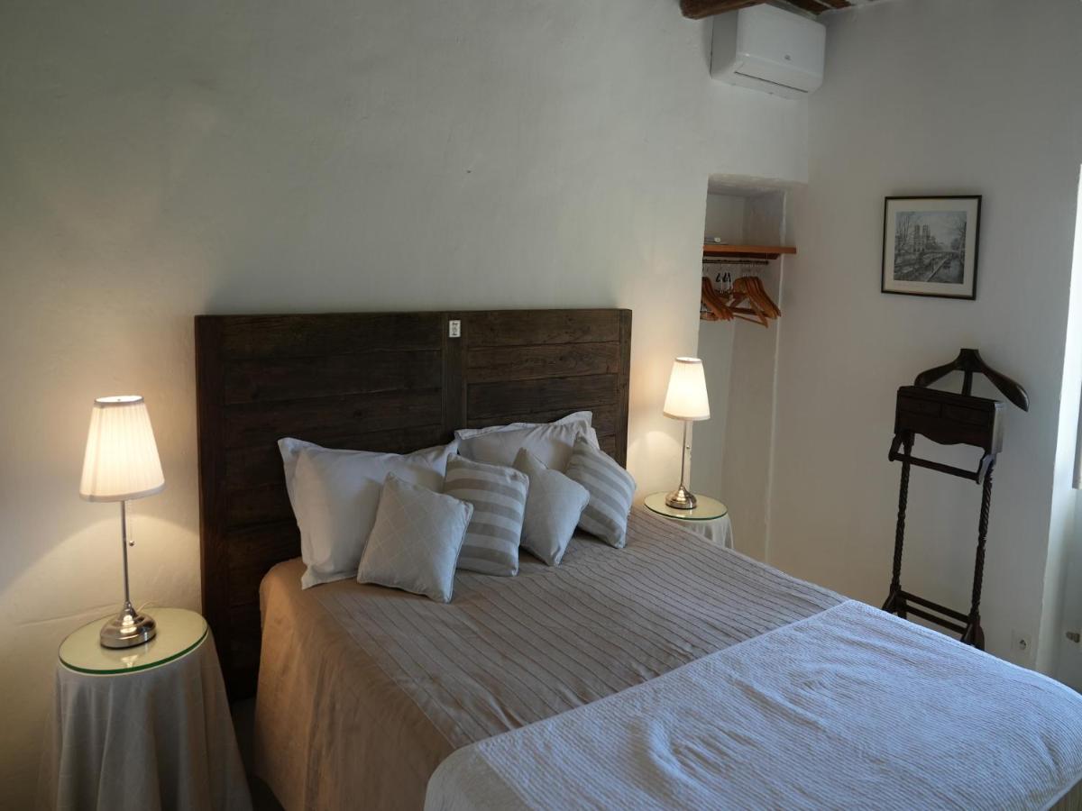 Oppède Villa with Private Pool - Housity