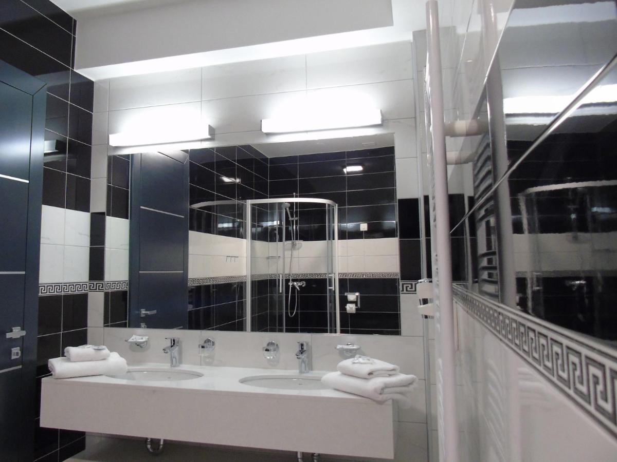 Motel Kamenica - Housity