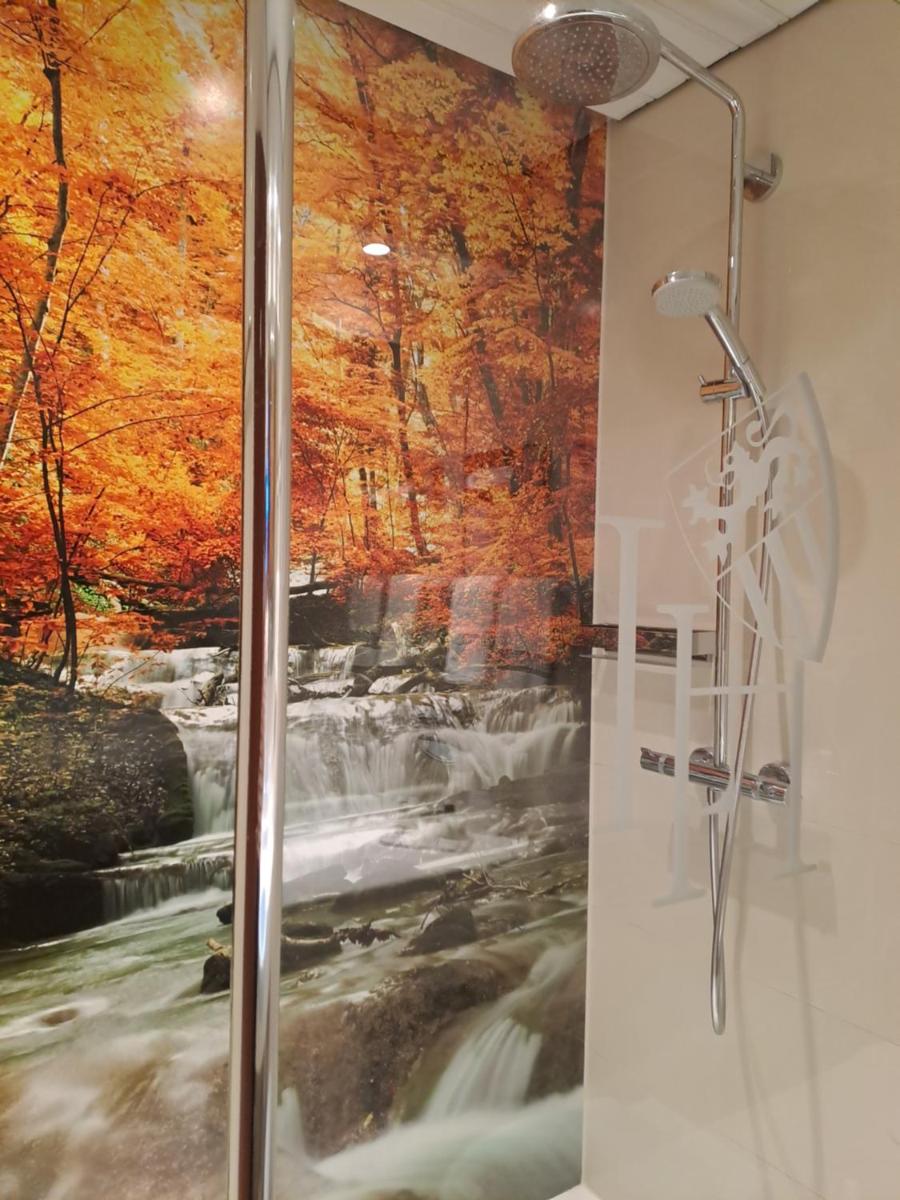Leine Hotel - Housity