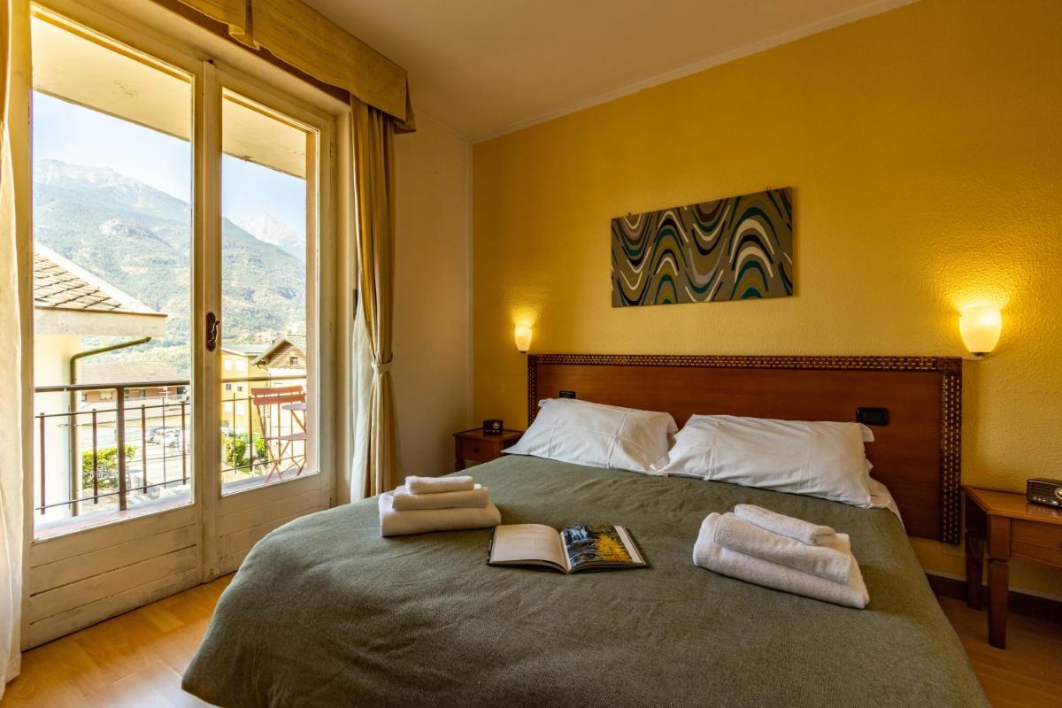 Hotel La Chance - Housity