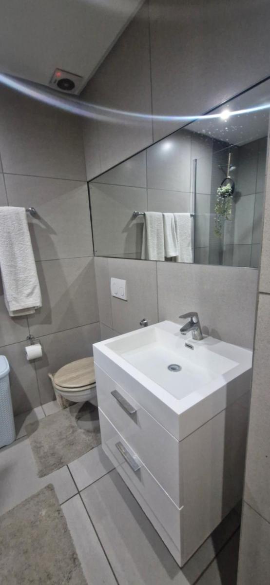 Elegant Apartment at Grove Mall - Housity