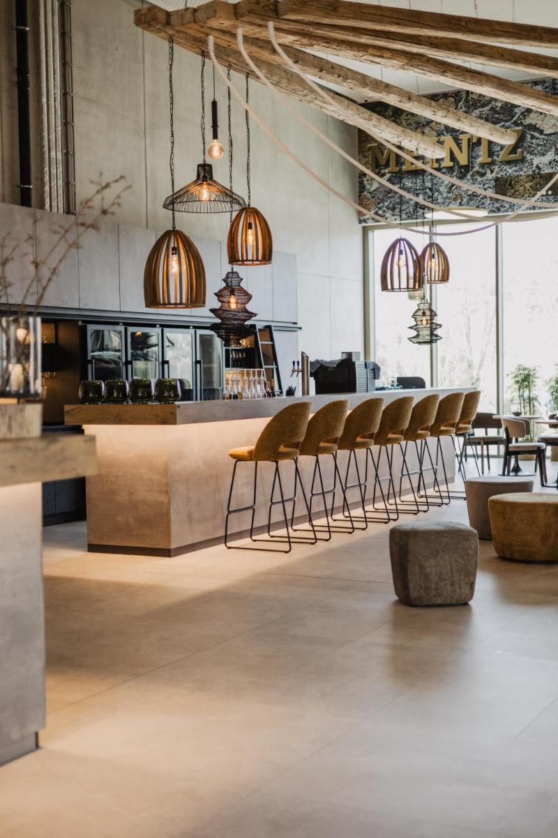 Hotel MEINTZ - Housity