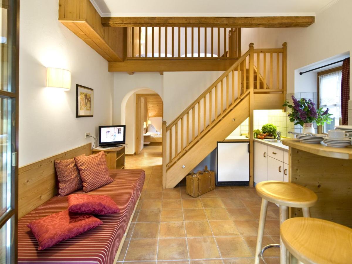 Hotel Paradies - Housity