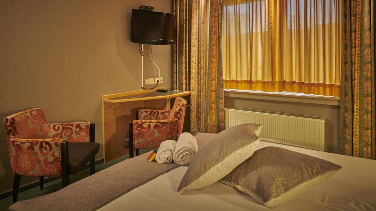 Parkhotel Schmallenberg - Housity