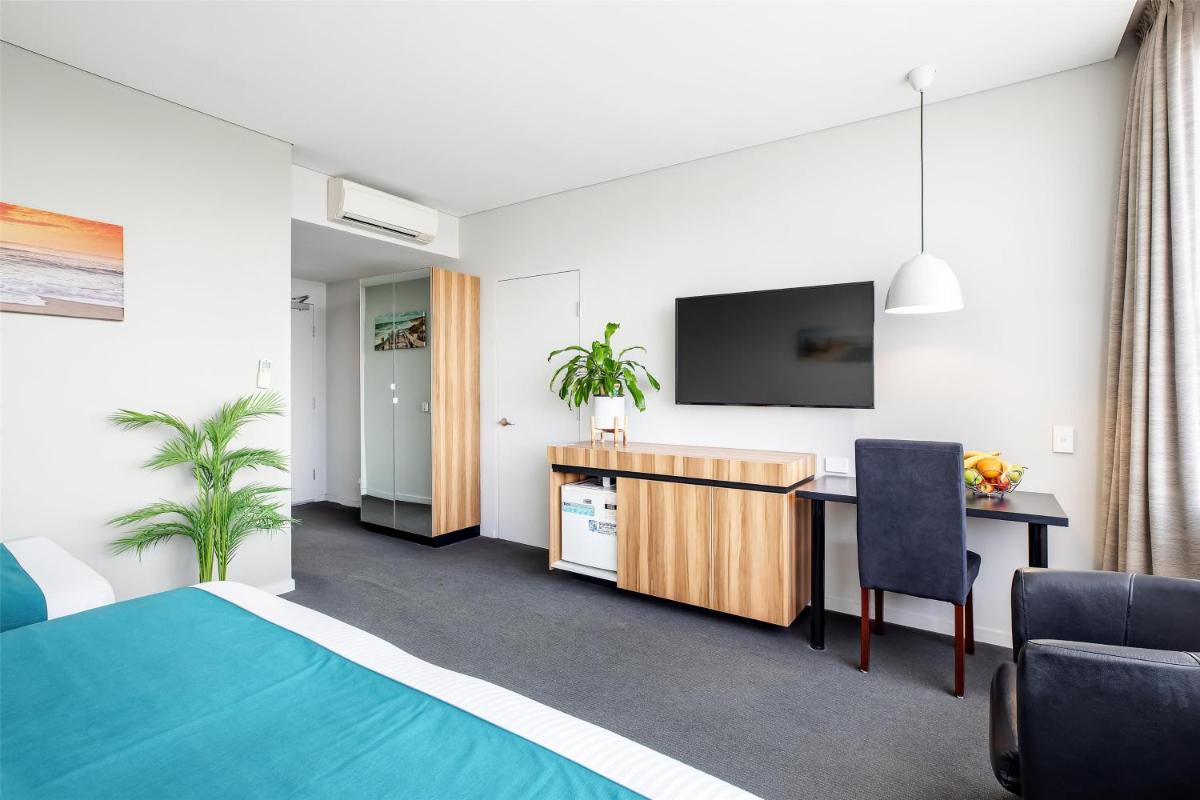 Metro Hotel Miranda - Housity