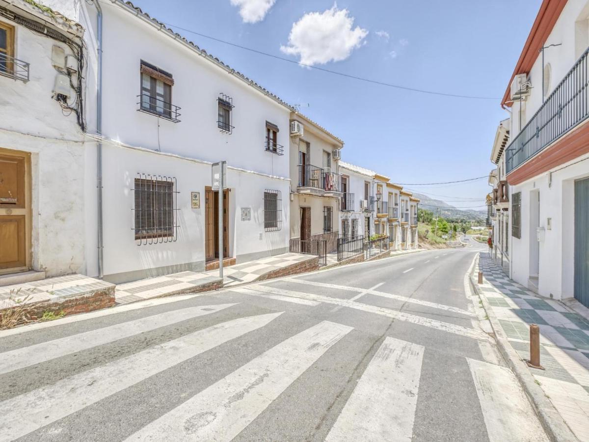 Villa in Carcabuey near Sierras Subbeticas Park - Housity