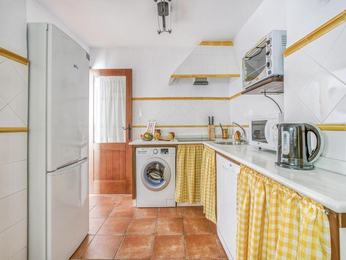 Villa in Carcabuey near Sierras Subbeticas Park - Housity