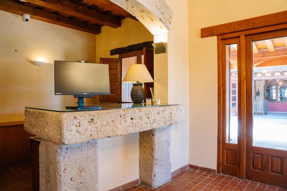Una cocina o zona de cocina en Abba las Viñas Tiedra