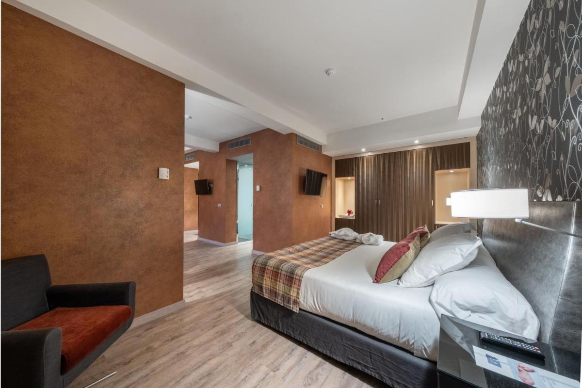 Cama o camas de una habitación en Castilla Termal Burgo de Osma