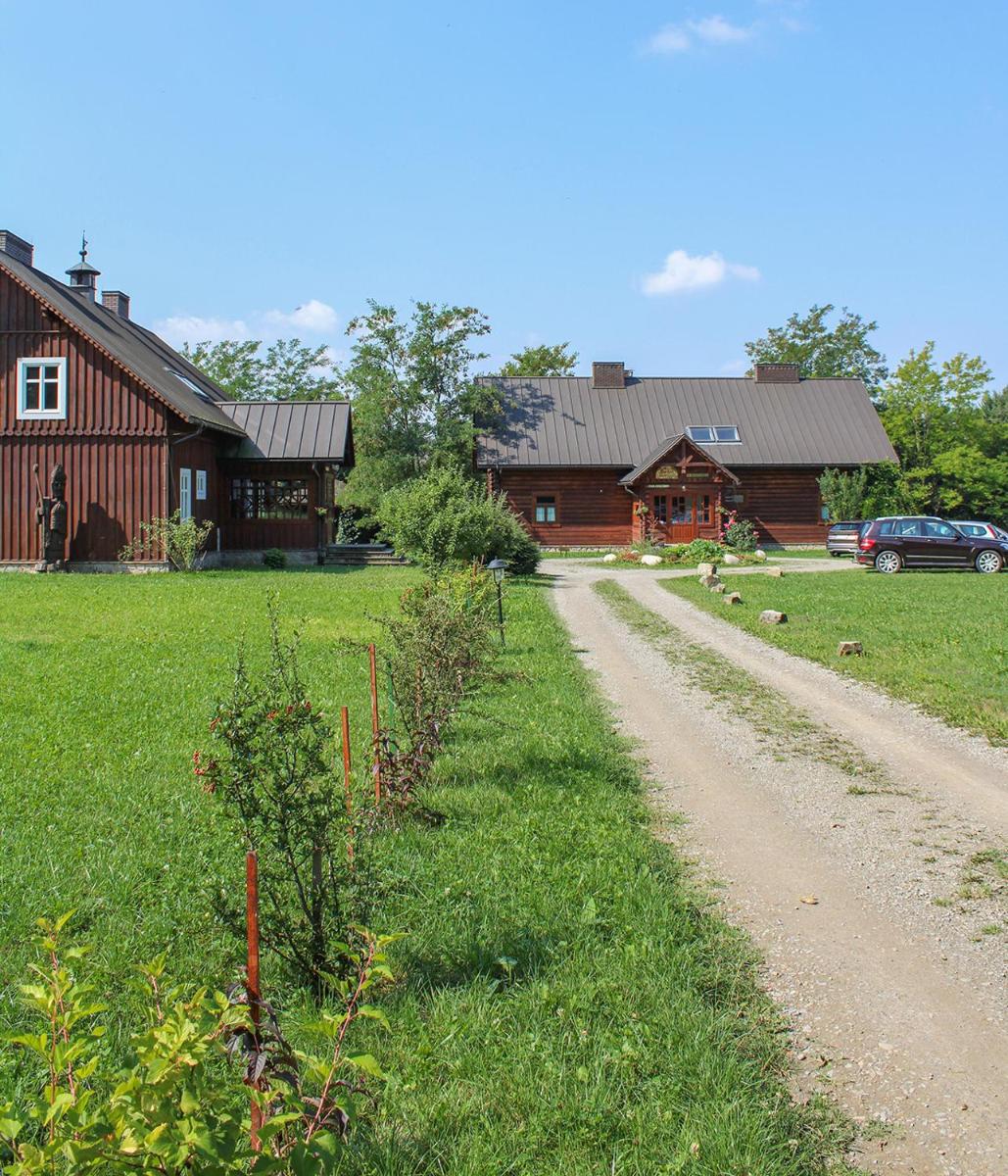Dom gościnny w Bartniku - Housity
