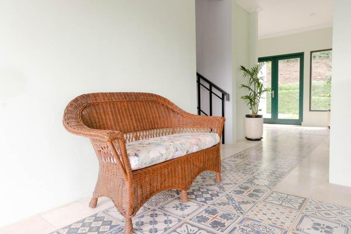 Panorama Inn Residence Batu Redpartner - Housity