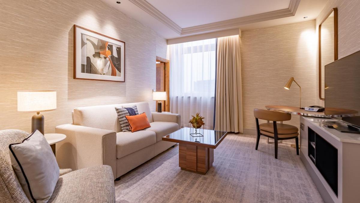 Küche/Küchenzeile in der Unterkunft InterContinental Berlin by IHG