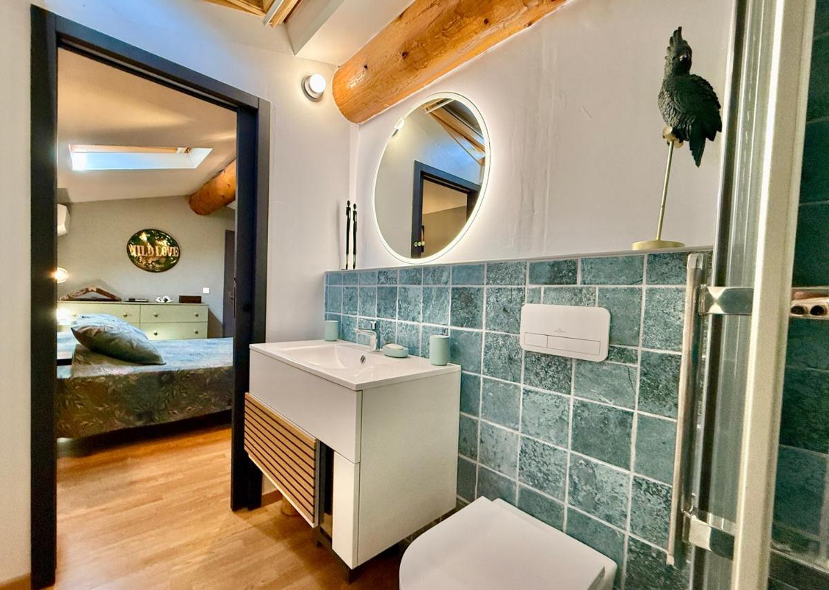 B&B 2 Chambres d'hôtes Gai Félibre avec Piscine et Jacuzzi - Housity
