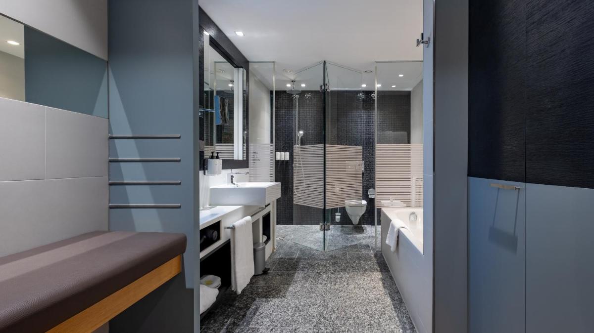 Ein Badezimmer in der Unterkunft InterContinental Berlin by IHG