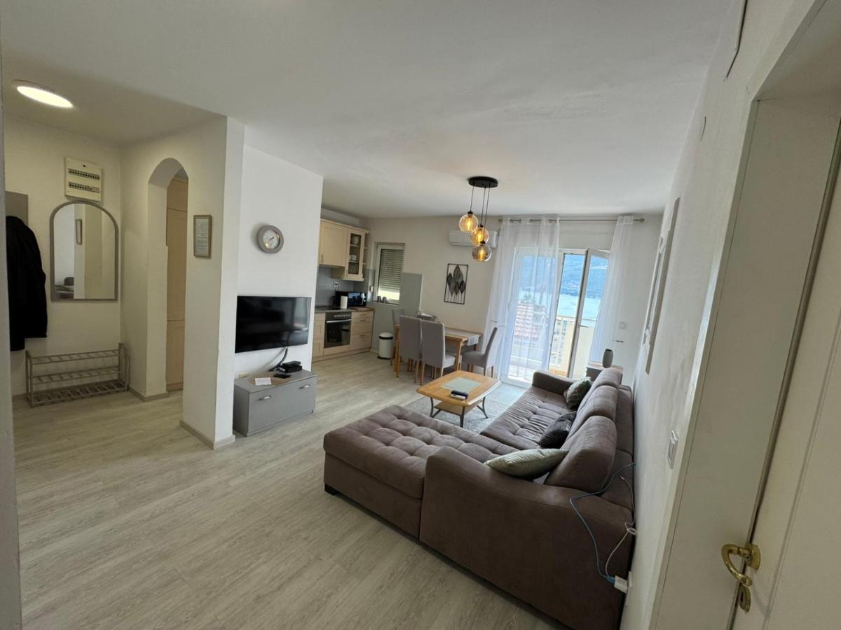 Apartment Topla - Housity