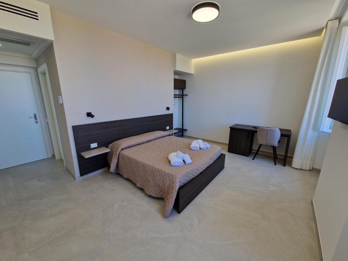 Palazzo Satriani Ethic Guest House - Housity