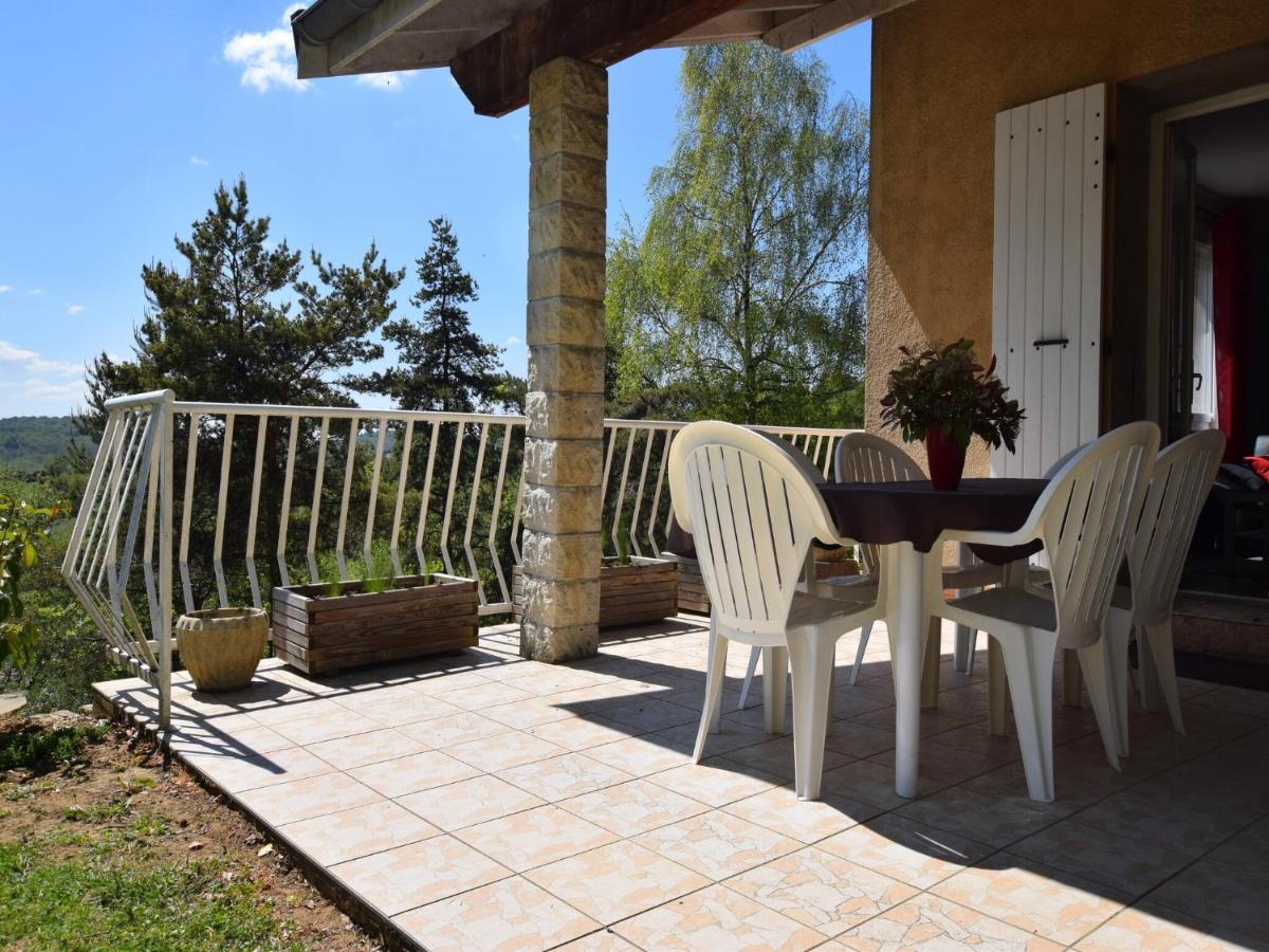 Relaxing Retreat in Bathernay - Housity