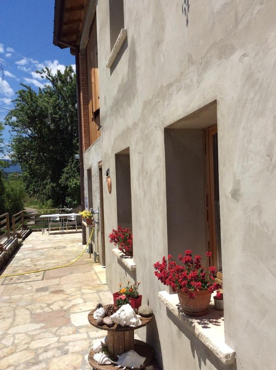Il mondo roverso - Housity