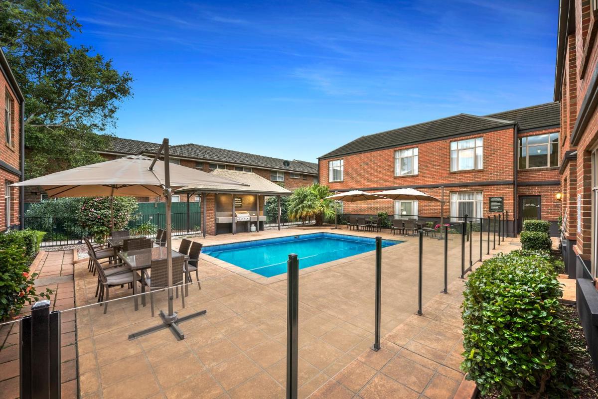 Quest Dandenong - Housity