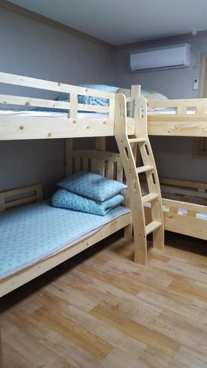 The 1st Andong Hostel - Housity