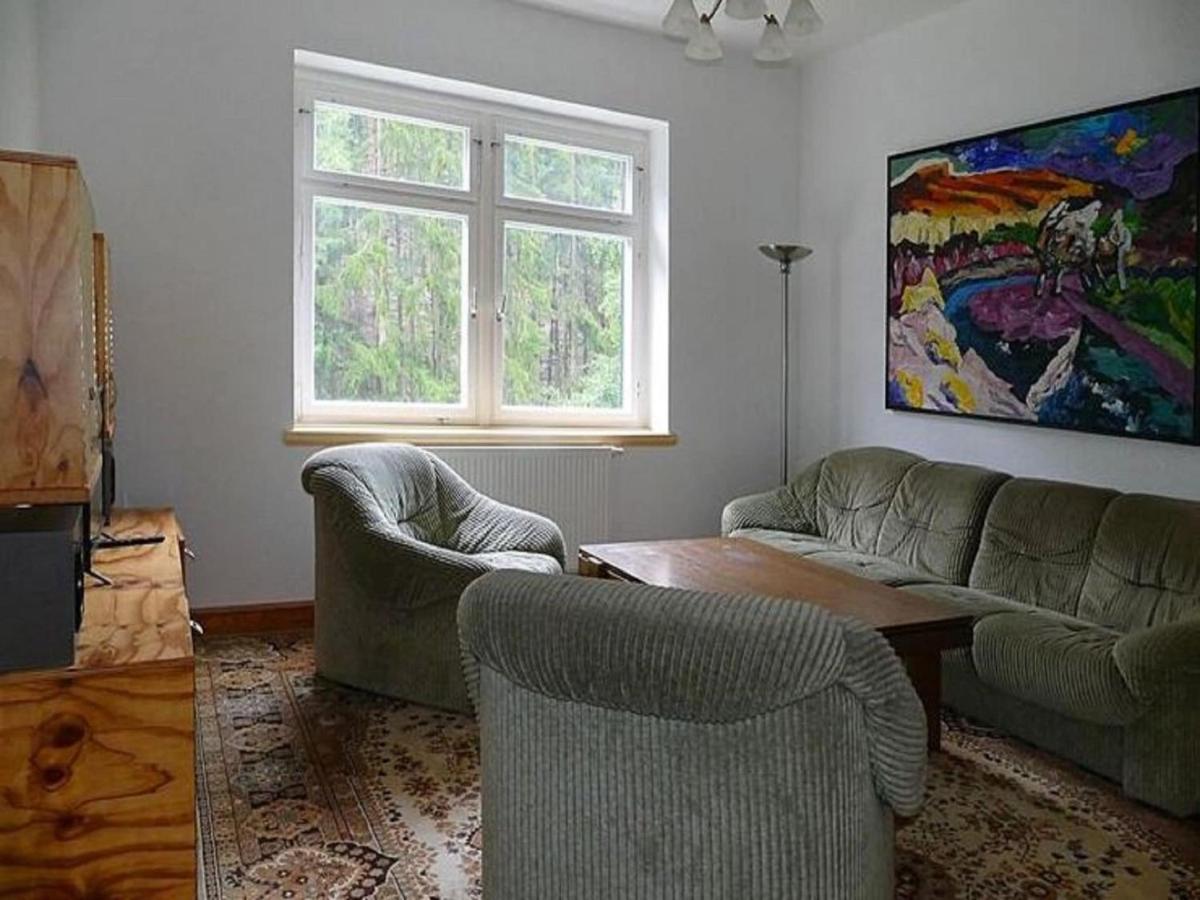 Villa Rotschoenberg im Tal der Freiberger Mulde - Housity