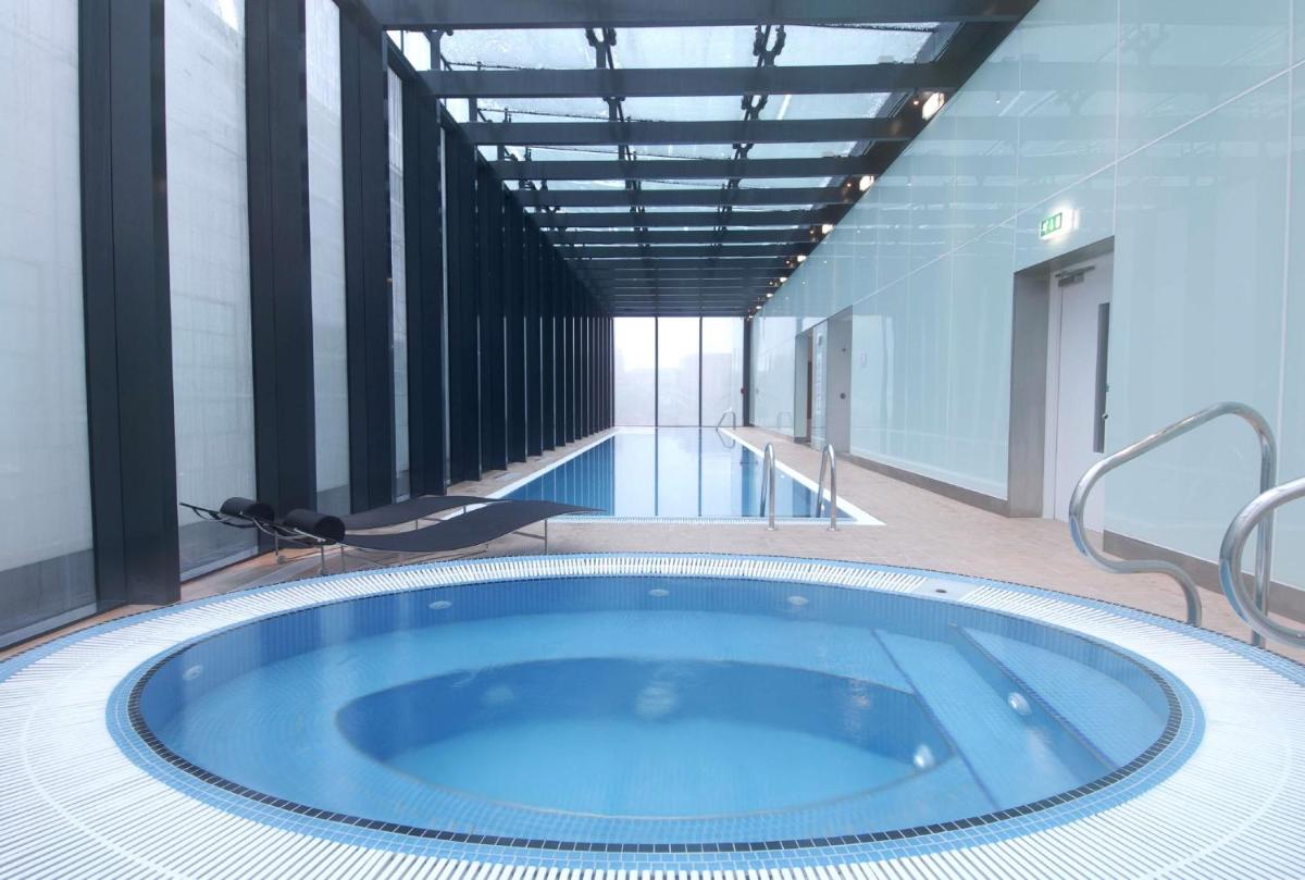 Hilton Manchester Deansgate - Housity