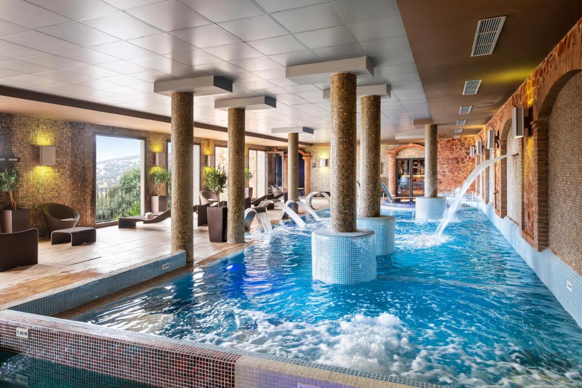 Hotel La Caminera Club de Campo - Housity