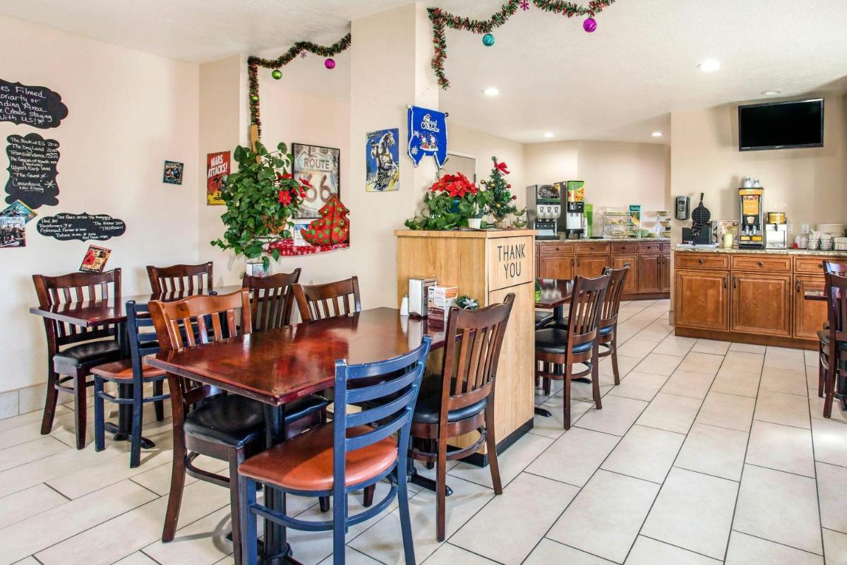 Quality Inn Moriarty - Housity