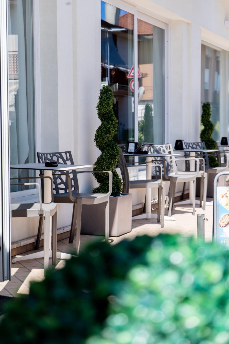 Hotel Laura - Housity