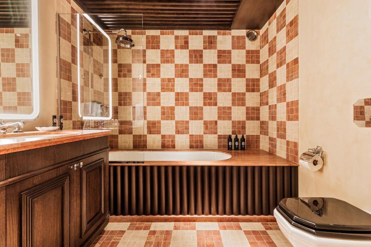 Salle de bains dans l'établissement Hotel Hana
