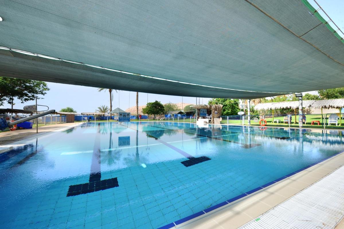 Selina Mantur Almog Dead Sea - Housity