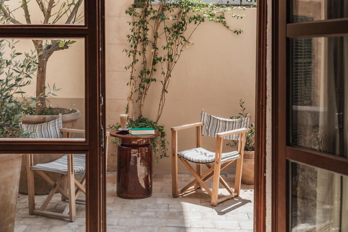 Un balcón o terraza de Nobis Hotel Palma, a Member of Design Hotels