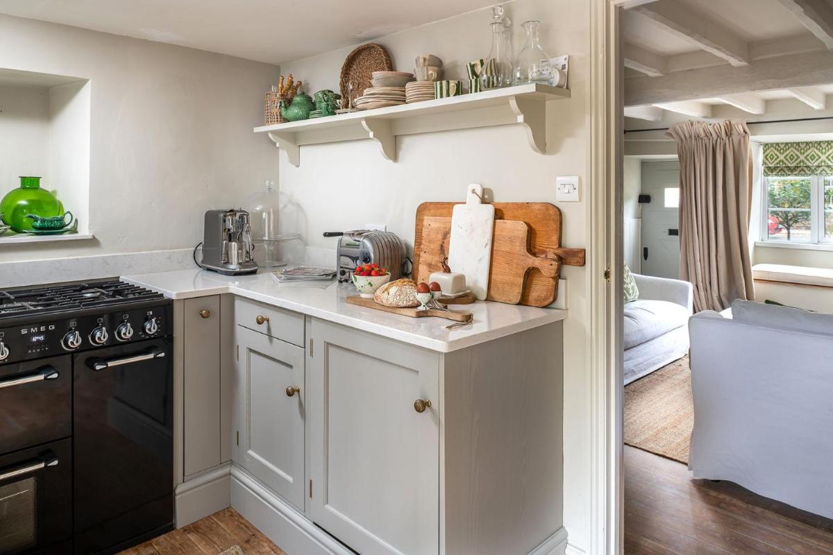 Little House - Housity