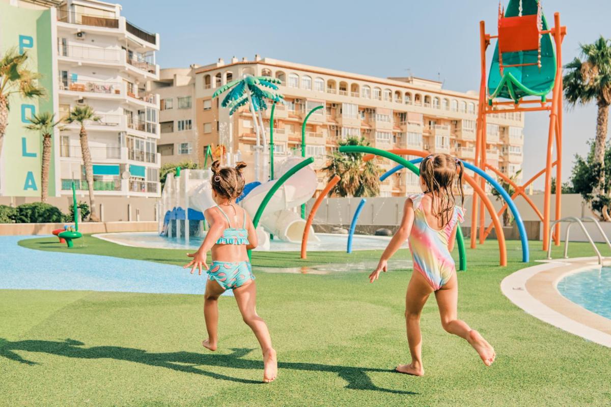 Clientes alojados en ESTIMAR Calpe Suitopia