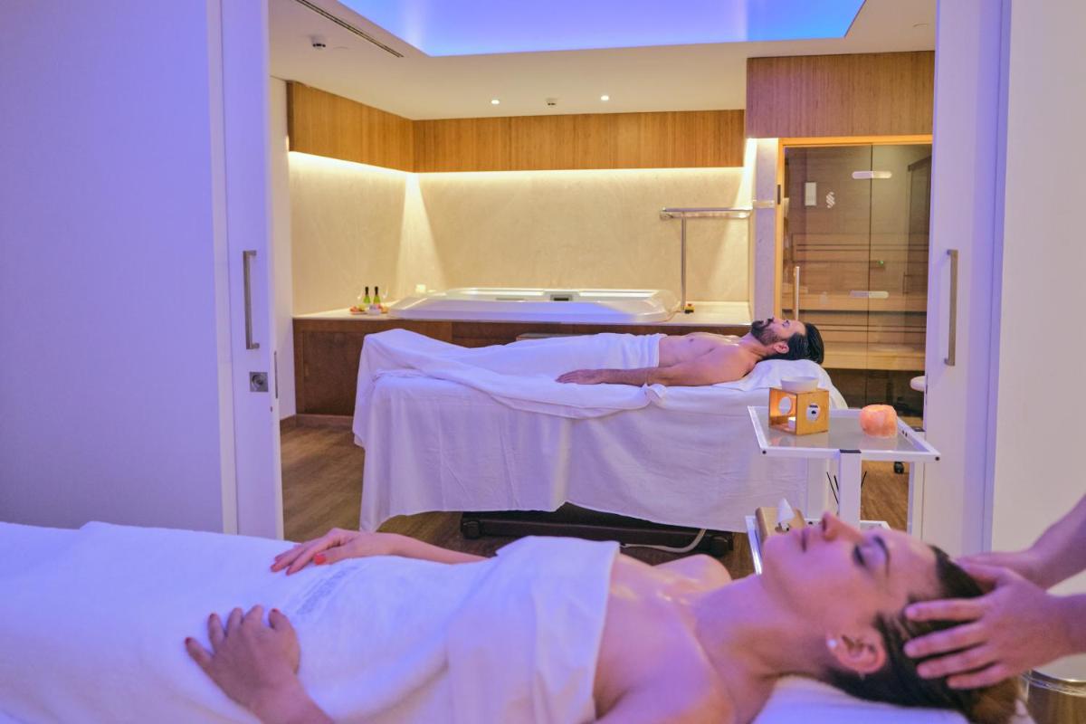 Spa o instalaciones de bienestar en ESTIMAR Calpe Suitopia