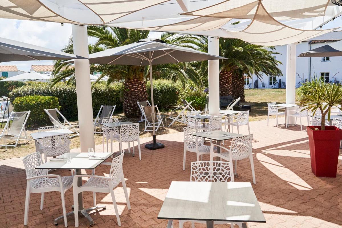 Restaurant ou autre lieu de restauration dans l'établissement Thalacap Île de Ré - Thalasso & Spa