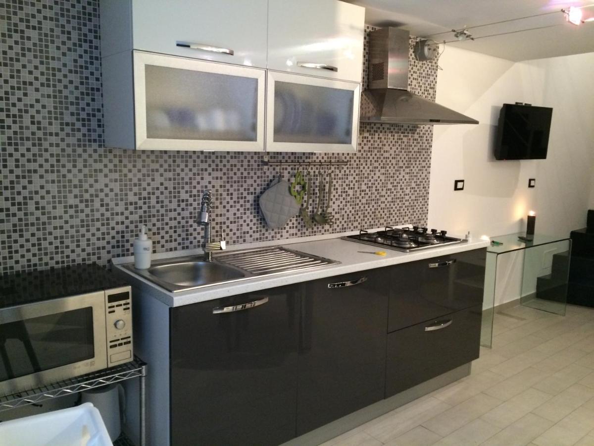 Corsovittorio111 - Housity