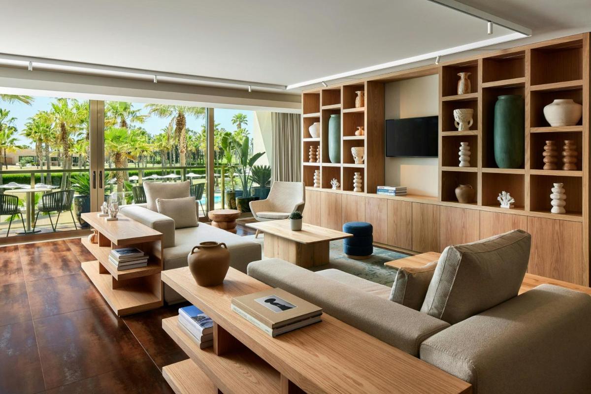 Uma área de estar em Algarve Marriott Salgados Golf Resort & Spa