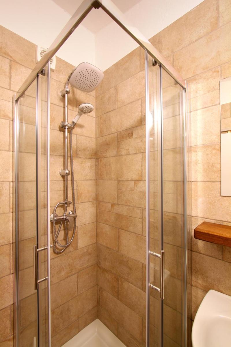 B&B Tonivale - Housity