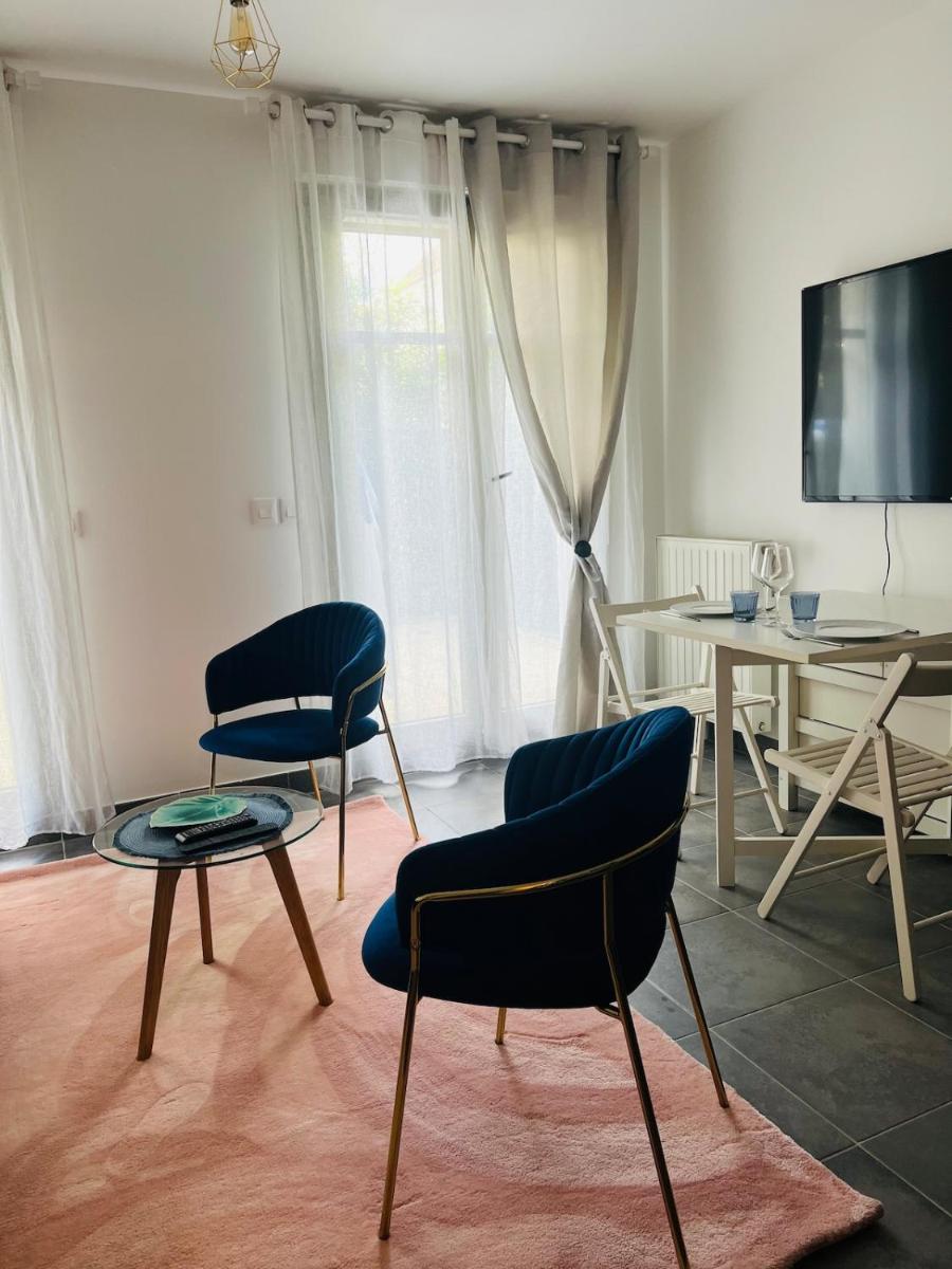 Apartment T2 L'Isle Adam, Garden Terrace - Housity