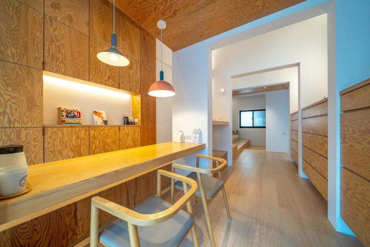 珍遇珍寓電梯民宿 June June House - Hizvo