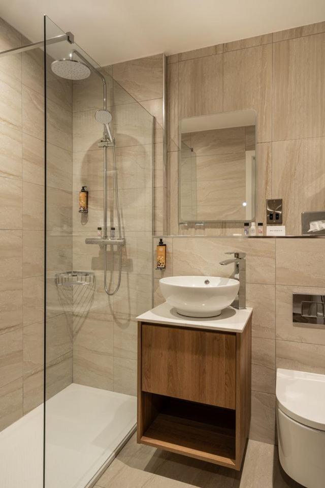 Da Vinci's Hotel - Housity