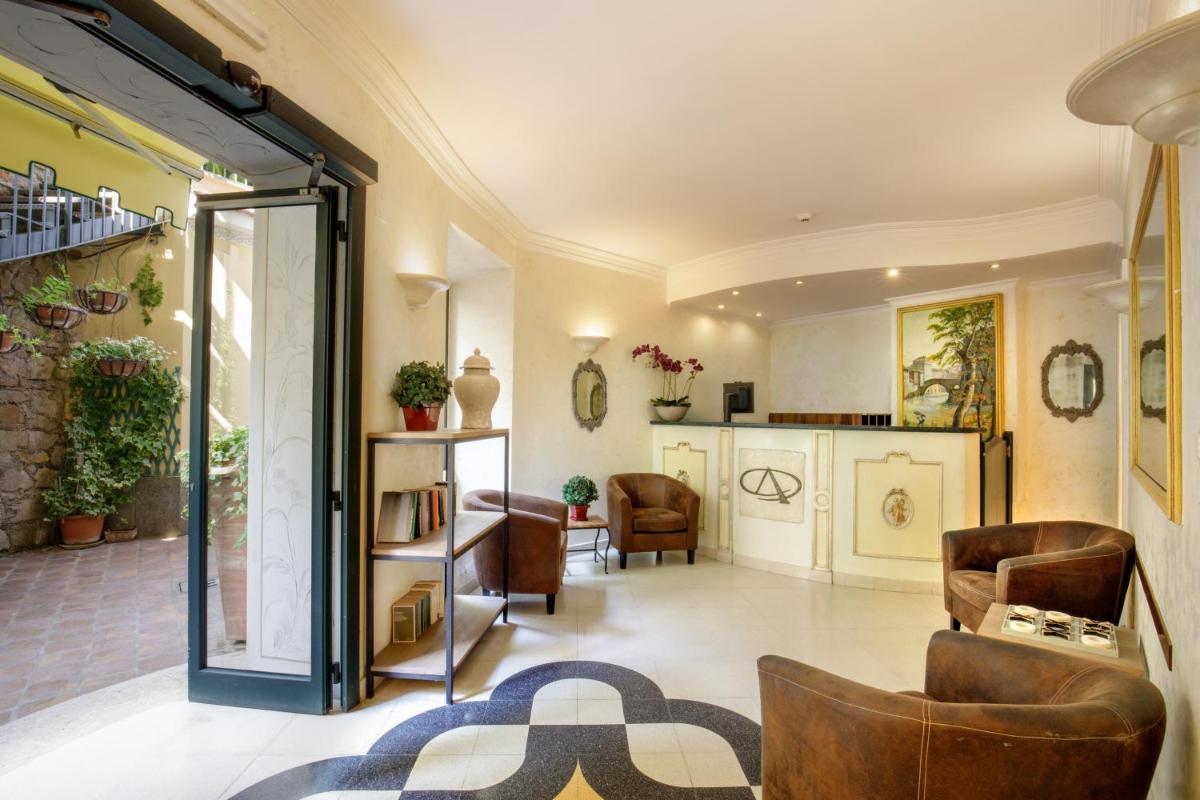 Hotel Alessandrino - Housity